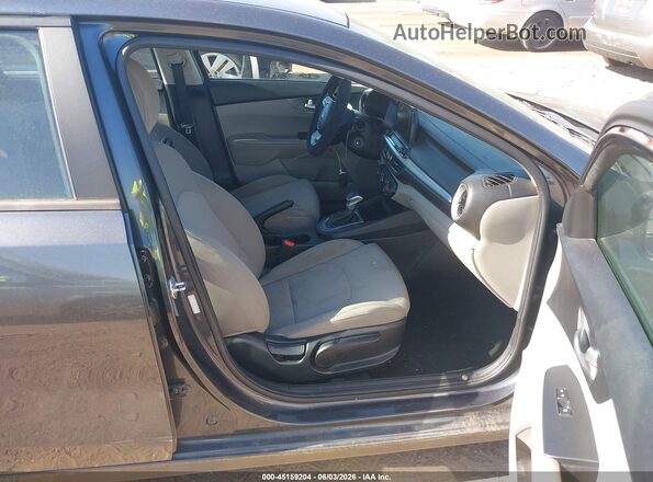 3KPF24AD8LE235299 2020 KIA FORTE Black Widok wnętrza z przodu