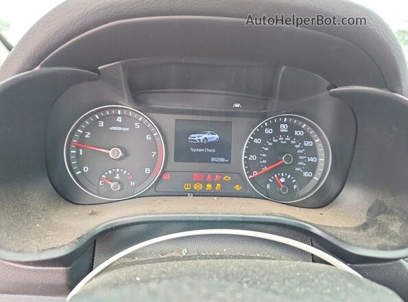 3KPF24AD8ME288828 2021 KIA FORTE White Widok zestawu wskaźników