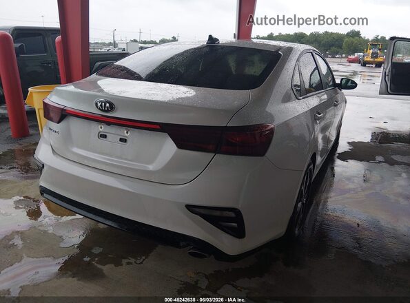 3KPF24AD8ME300508 2021 KIA FORTE White Задня права чверть