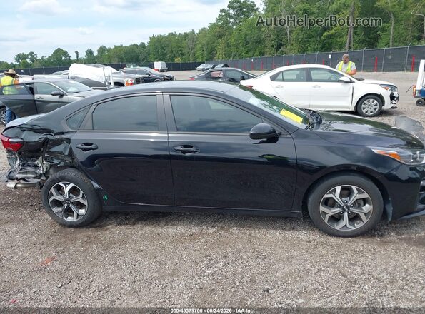 3KPF24AD8ME375807 2021 KIA FORTE Black უკანა სალონის ხედი