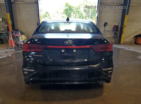 3KPF24AD8ME387973 2021 KIA FORTE Black 