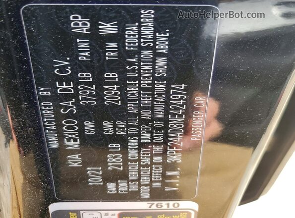 3KPF24AD8NE424974 2022 KIA FORTE Black Widok komory silnika