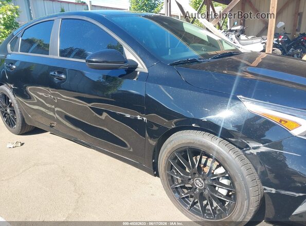 3KPF24AD8PE508506 2023 KIA FORTE Черный Вид спереди
