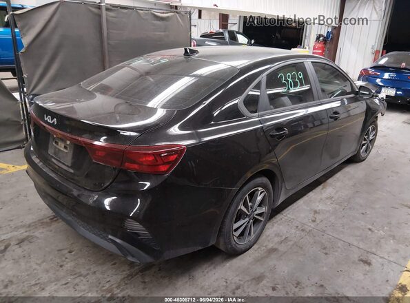 3KPF24AD8PE554241 2023 KIA FORTE Black Tył prawy