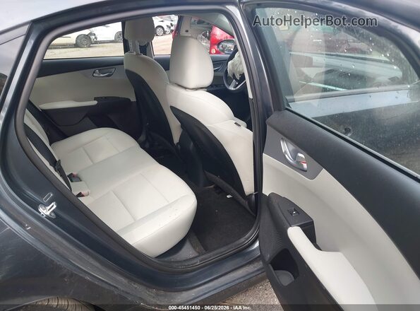 3KPF24AD8PE579964 2023 KIA FORTE Серый Вид наклейки с VIN-кодом