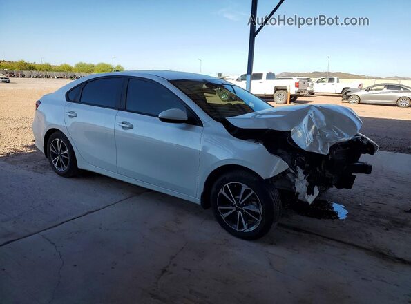 3KPF24AD8PE618892 2023 KIA FORTE White 