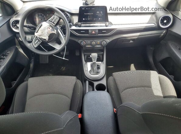 3KPF24AD8PE623249 2023 KIA FORTE Black Widok deski rozdzielczej