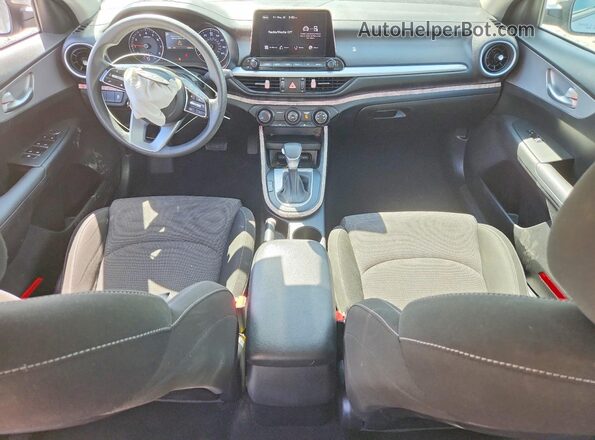 3KPF24AD8PE665274 2023 KIA FORTE Gray 