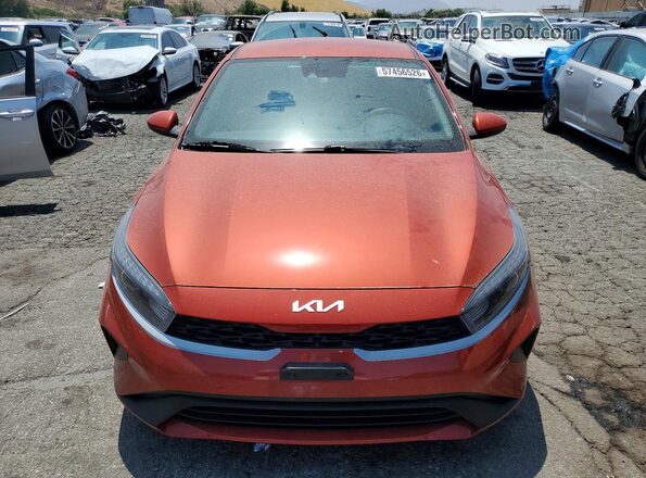 3KPF24AD8PE680292 2023 KIA FORTE Orange 