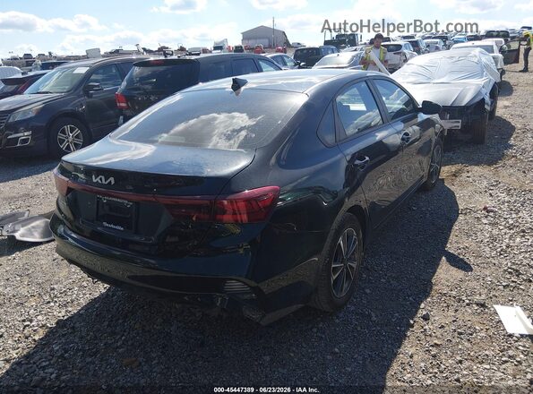 3KPF24AD8RE701192 2024 KIA FORTE Черный Задняя правая четверть
