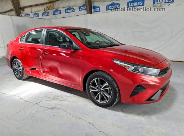 3KPF24AD8RE722513 2024 KIA FORTE Красный Передняя правая четверть