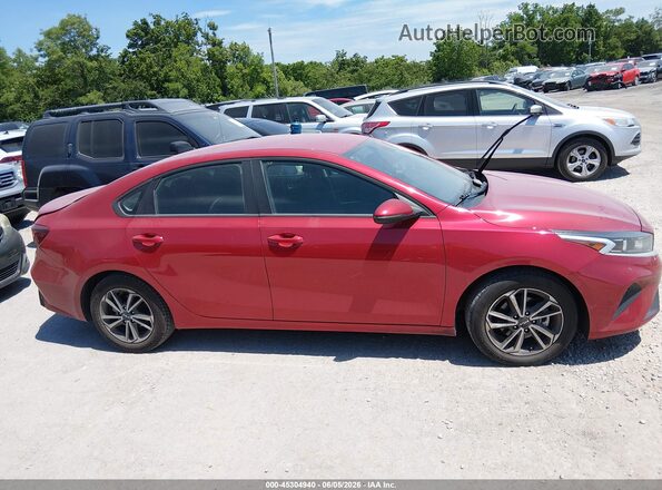 3KPF24AD8RE722737 2024 KIA FORTE Red Вид задньої частини салону