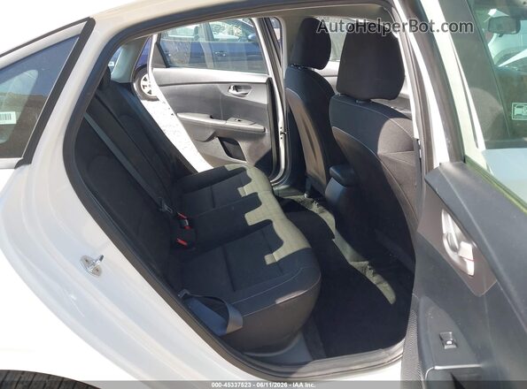 3KPF24AD9KE098453 2019 KIA FORTE White Вид наклейки з VIN-кодом