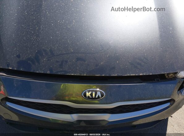 3KPF24AD9LE147927 2020 KIA FORTE Gray Rear view
