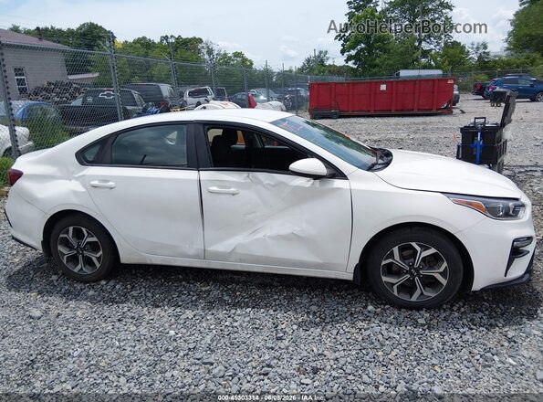 3KPF24AD9LE164789 2020 KIA FORTE Белый Вид задней части салона