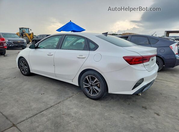 3KPF24AD9NE417628 2022 KIA FORTE White Tył lewy