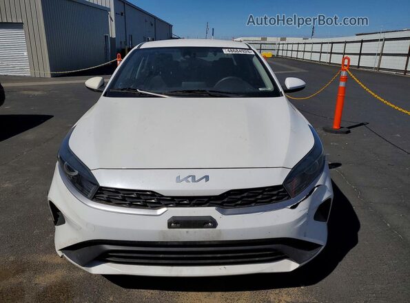 3KPF24AD9NE452623 2022 KIA FORTE White 