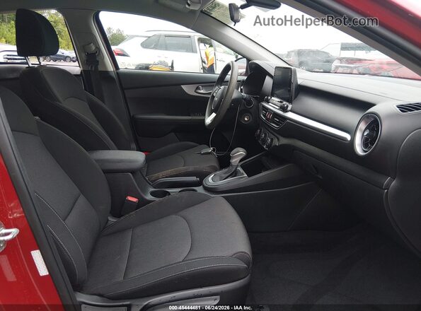 3KPF24AD9NE489736 2022 KIA FORTE Red Вид салону спереду