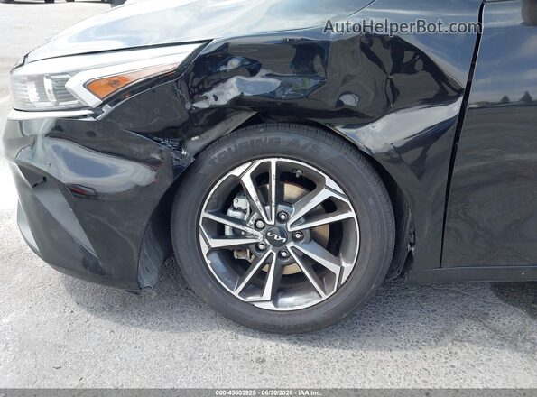 3KPF24AD9PE512600 2023 KIA FORTE Black Вид спереду