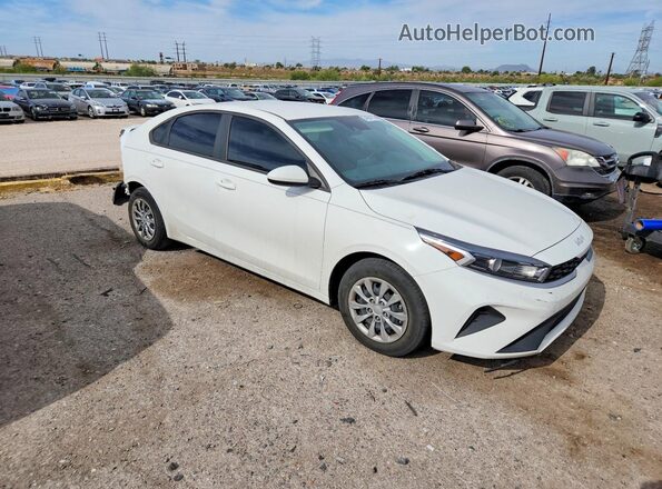 3KPF24AD9PE520552 2023 KIA FORTE White 