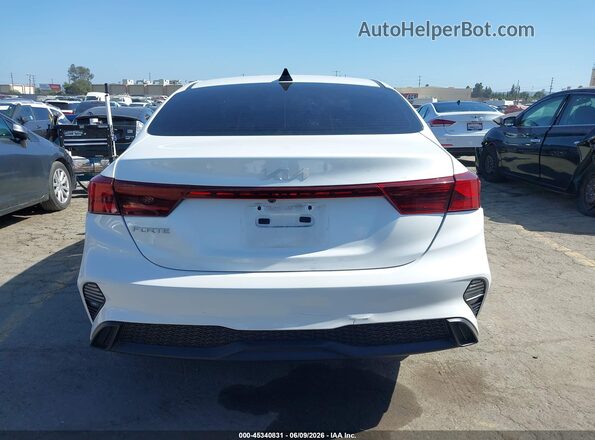 3KPF24AD9PE538873 2023 KIA FORTE White 