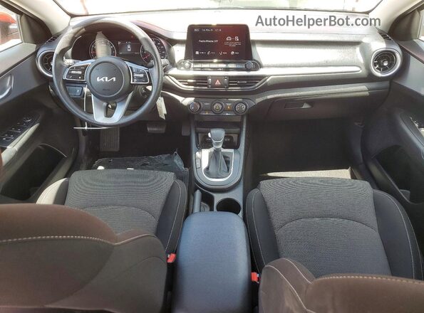 3KPF24AD9PE573574 2023 KIA FORTE Orange 