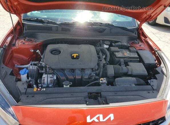 3KPF24AD9PE573574 2023 KIA FORTE Orange 