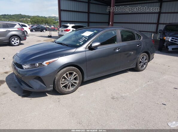 3KPF24AD9PE586776 2023 KIA FORTE Серый Передняя левая четверть