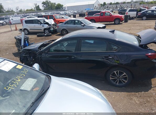 3KPF24AD9PE686263 2023 KIA FORTE Black 