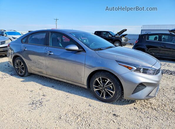 3KPF24AD9RE704683 2024 KIA FORTE Silver Передня права чверть