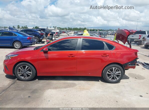 3KPF24AD9RE726585 2024 KIA FORTE Orange 