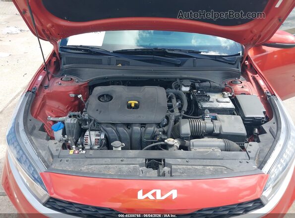 3KPF24AD9RE726585 2024 KIA FORTE Orange Widok z tyłu