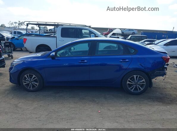 3KPF24AD9RE780145 2024 KIA FORTE Blue Rear interior view