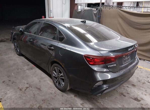 3KPF24AD9RE802502 2024 KIA FORTE Gray Trasero izquierdo