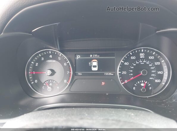 3KPF24AD9RE821101 2024 KIA FORTE White Vista de los asientos traseros