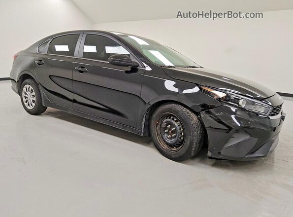 3KPF24AD9RE827044 2024 KIA FORTE Black 