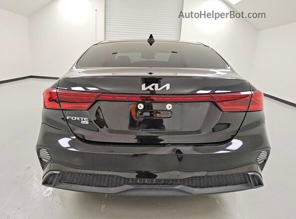 3KPF24AD9RE827044 2024 KIA FORTE Black 