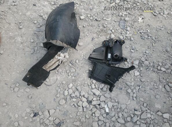 3KPF24ADXKE133968 2019 KIA FORTE Silver Widok komory silnika