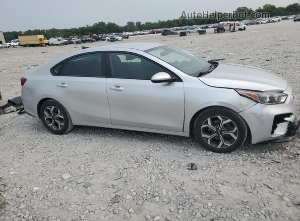 3KPF24ADXKE133968 2019 KIA FORTE Silver Przód prawy