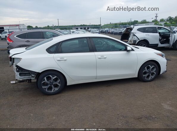 3KPF24ADXLE186249 2020 KIA FORTE White Vista interior trasera