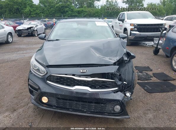 3KPF24ADXLE239094 2020 KIA FORTE Gray Rear interior view