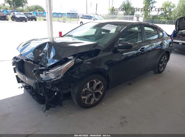 3KPF24ADXME266488 2021 KIA FORTE Black Przód lewy