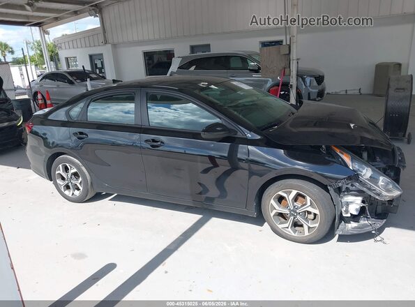 3KPF24ADXME266488 2021 KIA FORTE Black Widok wnętrza z tyłu