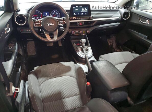 3KPF24ADXME325717 2021 KIA FORTE Gray Widok deski rozdzielczej