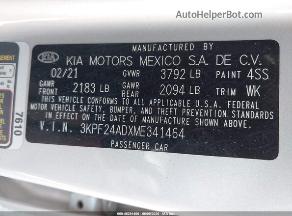 3KPF24ADXME341464 2021 KIA FORTE Silver Vista del compartimento del motor