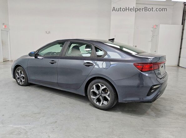 3KPF24ADXME351184 2021 KIA FORTE Gray 