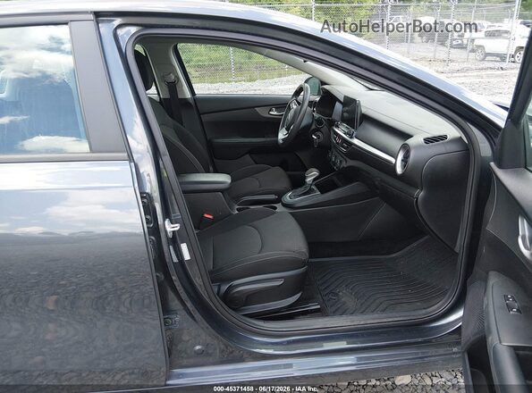 3KPF24ADXME380152 2021 KIA FORTE Black Widok wnętrza z przodu