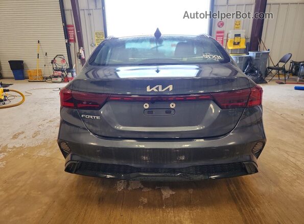 3KPF24ADXNE429013 2022 KIA FORTE Gray Widok z tyłu
