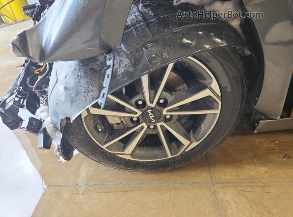 3KPF24ADXNE429013 2022 KIA FORTE Gray 