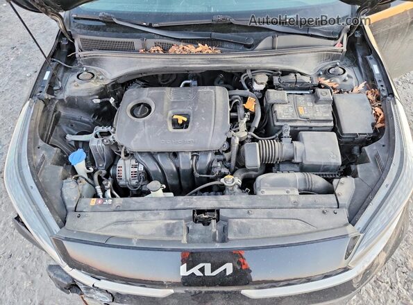 3KPF24ADXNE441565 2022 KIA FORTE Black Widok wnętrza z tyłu